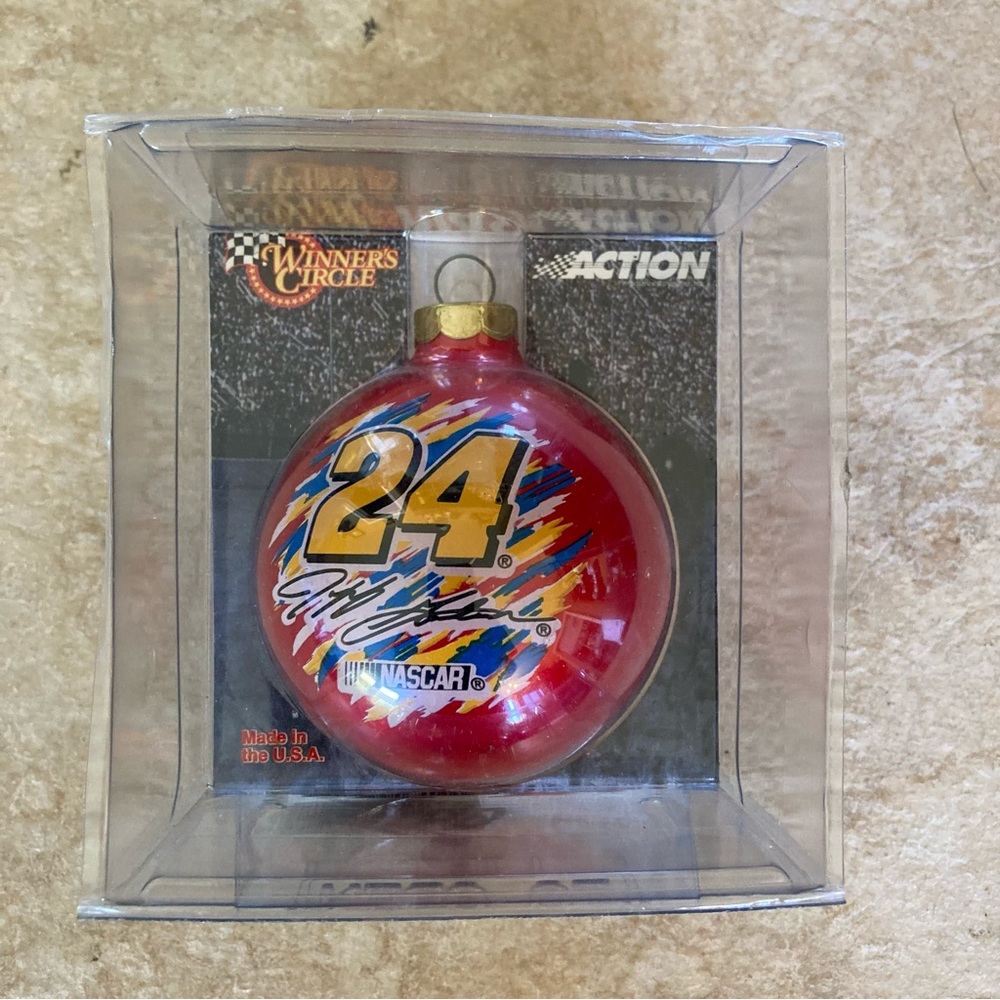 Vintage 2001 Jeff Gordon #24 Christmas Ornament New